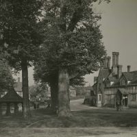 Old Well Cottage, 1926-42. From the National Archives Catalogue reference: INF 9/1113/2